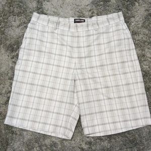 Kirkland Mens shorts